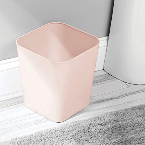 mDesign Cubo de basura de metal – Caja para cosméticos cuadrada con diseño elegante – Papelera metálica para cuartos pequeños – Estable contenedor de reciclaje, también para la cocina – rosa