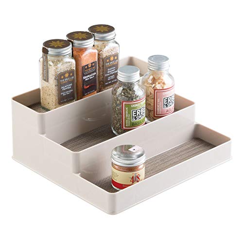mDesign Especiero para cocina - Práctico mueble para especias - Estantería para condimentos - Para gabinete o mesa - En tres niveles - Color: champaña - Paquete de 2