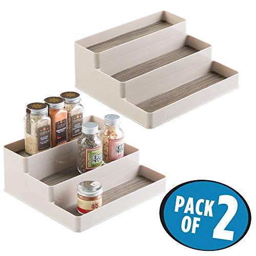 mDesign Especiero para cocina - Práctico mueble para especias - Estantería para condimentos - Para gabinete o mesa - En tres niveles - Color: champaña - Paquete de 2