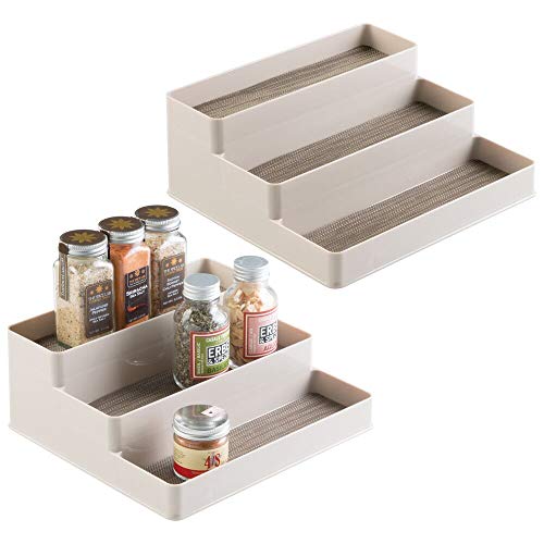 mDesign Especiero para cocina - Práctico mueble para especias - Estantería para condimentos - Para gabinete o mesa - En tres niveles - Color: champaña - Paquete de 2