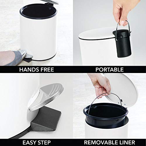 mDesign Papelera de baño redonda – Contenedor de residuos de metal con 5 litros de capacidad, pedal, tapadera y cubo interior – Elegante cubo metálico para baño, cocina o despacho – blanco