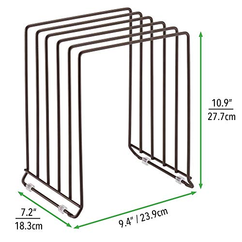 mDesign Soporte para bandejas de horno en metal – Compacto organizador de tapaderas para ahorrar espacio en armarios – Platero de cocina para guardar utensilios con 5 compartimentos – color bronce