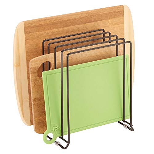 mDesign Soporte para bandejas de horno en metal – Compacto organizador de tapaderas para ahorrar espacio en armarios – Platero de cocina para guardar utensilios con 5 compartimentos – color bronce