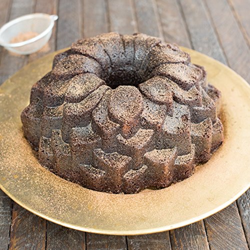 Nordic Ware 87537 - Blossom Bundt Molde, 2.4 L, 1unidad, modelo surtido (marrón y plata)