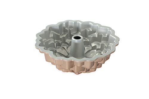 Nordic Ware 87537 - Blossom Bundt Molde, 2.4 L, 1unidad, modelo surtido (marrón y plata)