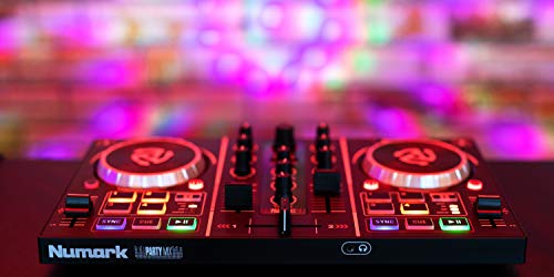 Numark Party Mix - Controlador de DJ plug-and-play de 2 canales para Serato DJ Lite con interfaz de audio incorporada, controles de pad, crossfader, jogwheels y pantalla