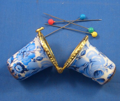 Para porcelana Coleccionable de dedal estuche de Agujas diseño Floral diseño de flores