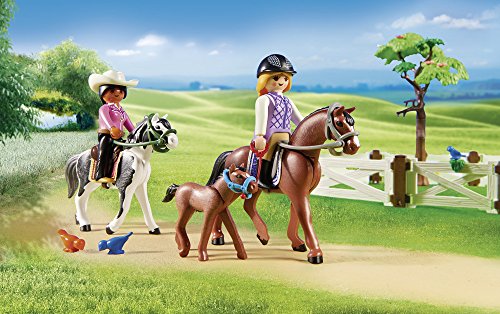 PLAYMOBIL Country Granja de Caballos con Tinker, Trakehner y su Potro, A partir de 5 años (6926) , color/modelo surtido