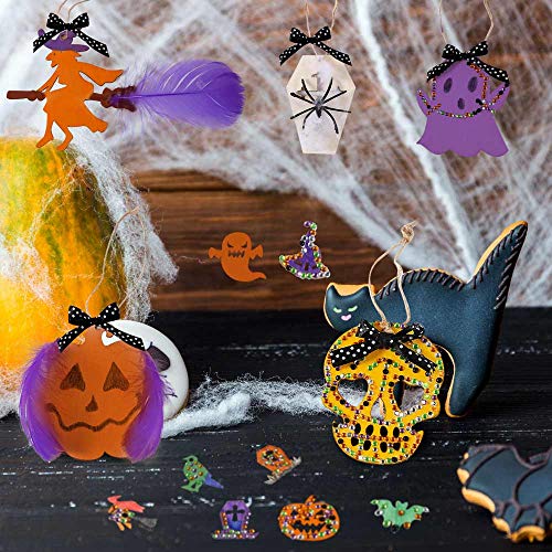Pllieay - 170 piezas de 15 estilos de Halloween de madera sin terminar adornos de Halloween con cinta, lápices de colores, pegatinas de diamante y plumas para Halloween DIY decoración del hogar
