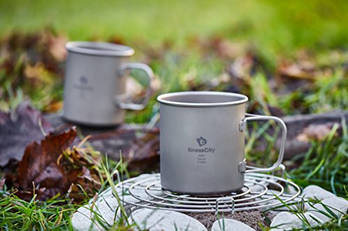 taza que acampa de 450ml sin la tapa, taza que acampa adicional fuerte y ligera, con las marcas de la medida, taza Titanium para hacer el acampar en fácil almacenar la caja del paño(450ml sin la tapa)