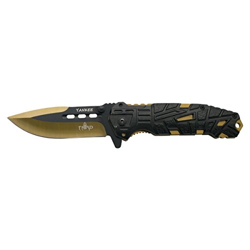 THIRD Navaja asistida Yankee K2796YL, Mango de Aluminio Negro con Agujeros, Hoja de Acero INOX de 10.5 cm Negra con Corte y Liners anodizado en Amarillo. Incluye Funda de Nylon y Clip