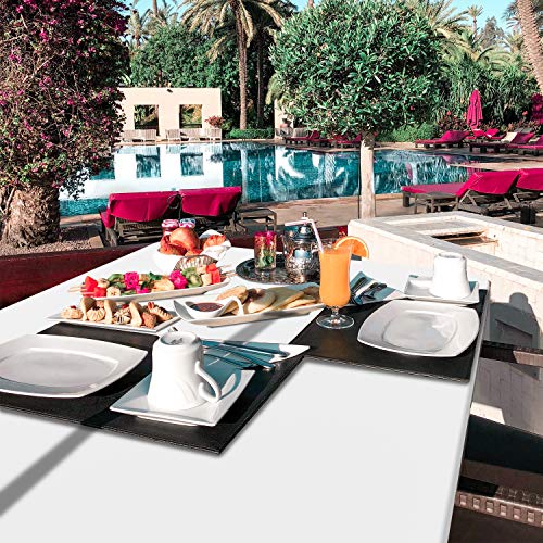 Todeco - Mesa de Plástico Resistente, Mesa Plegable Portátil, 152 x 71.5 cm, Blanco, Plegable por la Mitad, Material: HDPE, Carga máxima: 100 kg