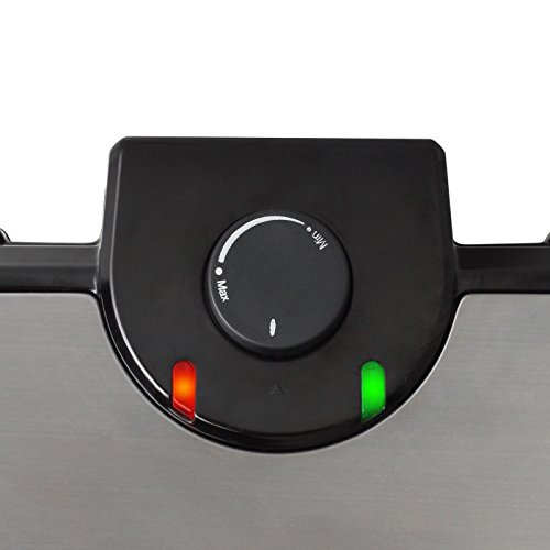 Tristar WF-2120 Gofrera en acero inoxidable para 10 gofres con forma de corazón por sesión, 1200 W, Negro y plateado