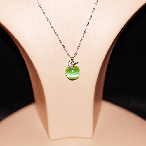 Uloveido Colorido 3D Colgante en Forma de Manzana Collar, Verde Claro Cubic Zirconia Joyas para Mujeres, Maestros Aprecio Regalo (Verde Claro) YL007