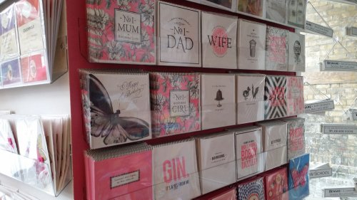 Una tarjeta Alice Scott: ' Gin. Es un sí de mí ' - A estrenar en el Chelo