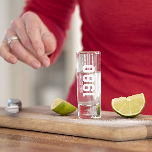 Vaso de chupito de tequila con nombre personalizado para regalo de cumpleaños 18, 21, 2 oz, 6 cl