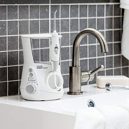 Waterpik WP-660EU Aquarius - Irrigador dental, 100-240V, depósito de agua de 650 ml, Blanco