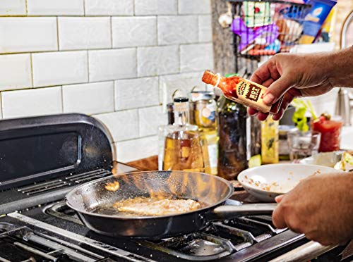 Chilli Hills salsa picante artesanal RED HEAT. Hecha con chiles NAGA INDIO y HABANERO ROJO, cultivados en nuestro huerto familiar. 100 % natural, sin OMG ni gluten, vegano. Botellita - 100 ml