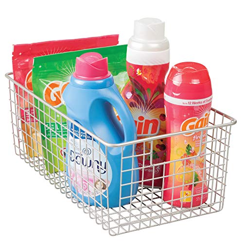 iDesign Organizador de cocina con asas, cesta de alambre extragrande fabricada en metal, cesta organizadora para cocina, baño o despensa, plateado mate