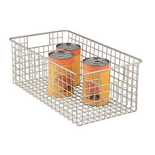 iDesign Organizador de cocina con asas, cesta de alambre extragrande fabricada en metal, cesta organizadora para cocina, baño o despensa, plateado mate