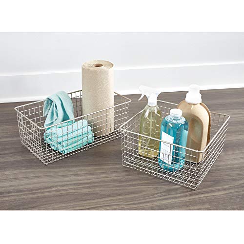 iDesign Organizador de cocina con asas, cesta de alambre extragrande fabricada en metal, cesta organizadora para cocina, baño o despensa, plateado mate