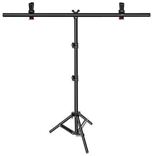 Neewer – Soporte para fondo fotográfico en forma de TTamaño: 81-203 cm de alto por 90 cm de largo. Con doble pinza para colgar un fondo fotográfico.