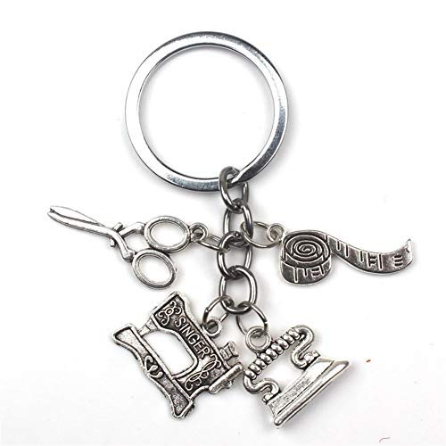 ZZYUBB Accesorios De Moda Máquina De Coser Hierro Regla Llavero del Sastre Llavero Llavero De Plata (Color : 1)