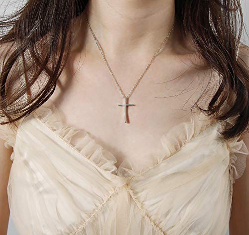 BUREI - Collar con colgante de cruz para mujer y hombre, acero inoxidable, color plateado