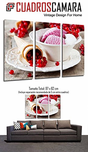 Poster Fotográfico Pasteleria, Heladeria, Helado fresa con Fruta y cucurucho Tamaño total: 97 x 62 cm XXL