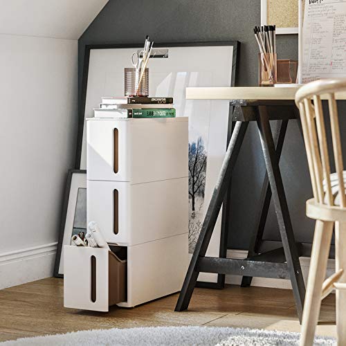 SONGMICS Carro de Almacenamiento Estrecho con 3 Cajones, Deslizable, Estante de baño, Unidad de Cocina con Ruedas Extraíbles, PP, Ahorro de Espacio, 45 x 17 x 63 cm, Blanco KFR07WT