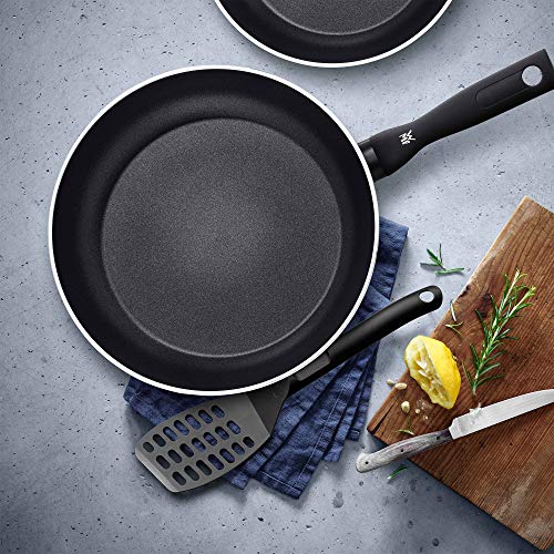 WMF - Juego de sartenes Permadur Element de 28 cm + 24 cm + 20 cm + Batería de Cocina Provence Plus de 4 piezas de acero inoxidable Cromargan