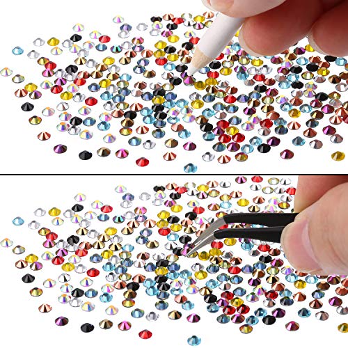 1680 Piezas de Diamantes de Imitación de Espalda Plana de Vidrio Hot Fix Gemas Cristales Redondas en Caja de Almacenamiento con Pinzas y Bolígrafos de Diamantes de Selección (12 Colores)